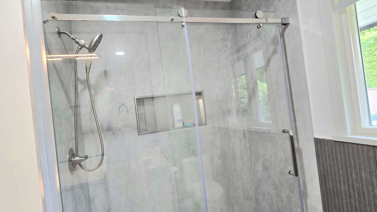 Photo of Bathroom in Steveston