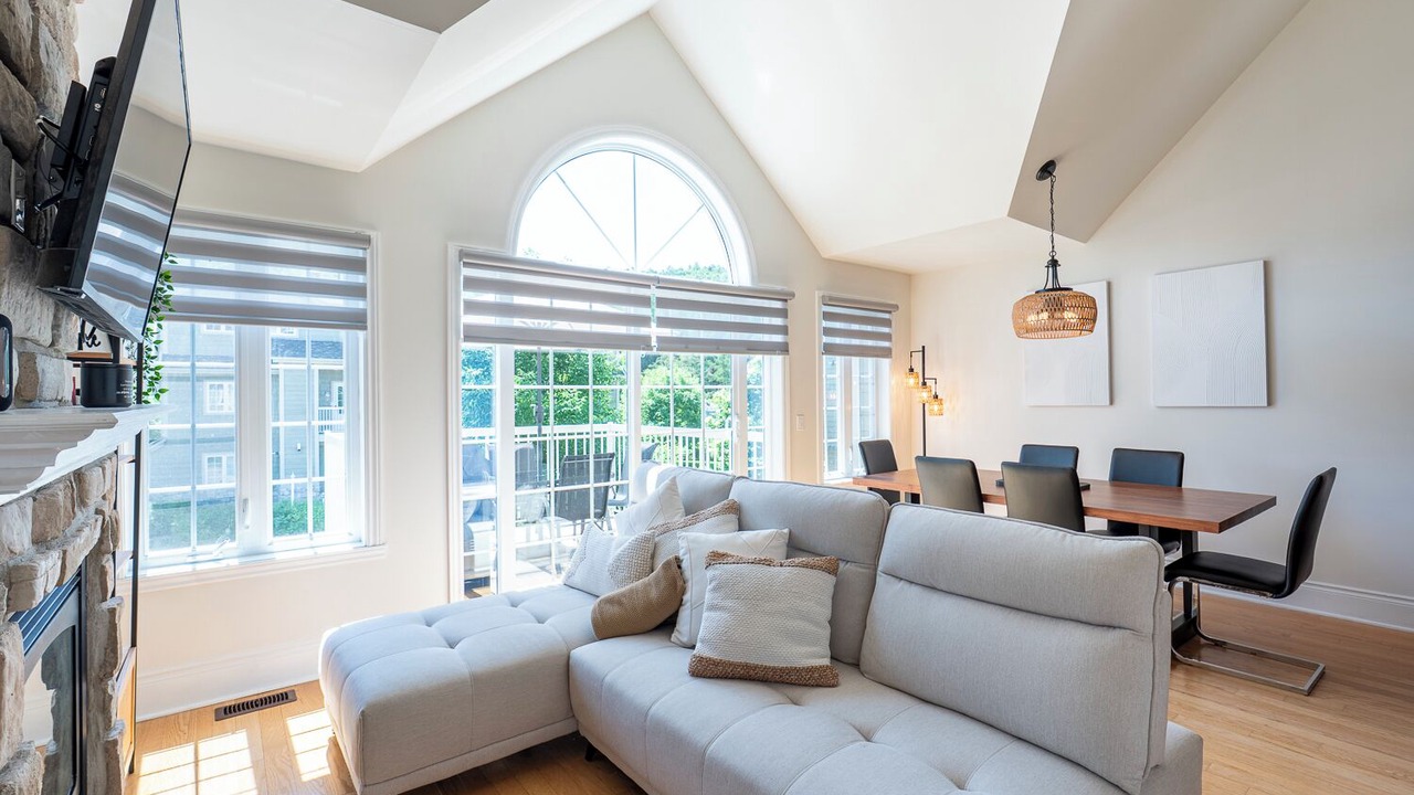 Photo of Livingroom in Saint-Sauveur