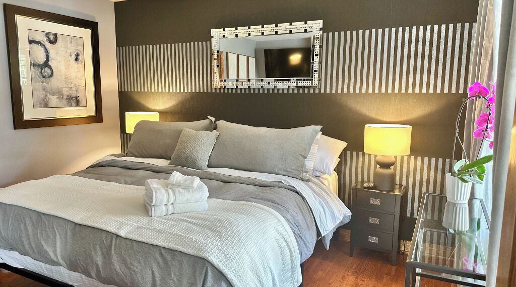 Photo of Bedroom in Crystal Beach