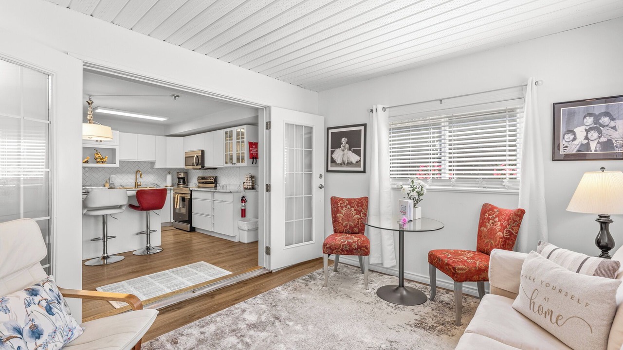 Photo of Livingroom in Central Okanagan