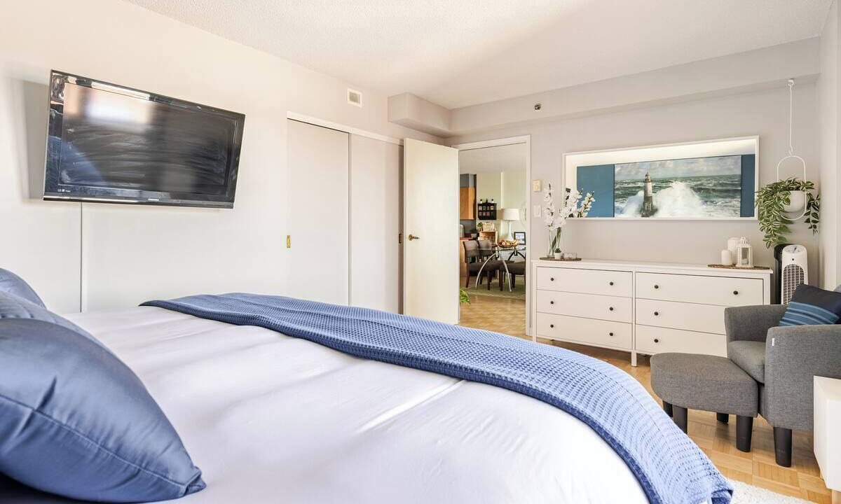 Photo of Bedroom in Kirkland