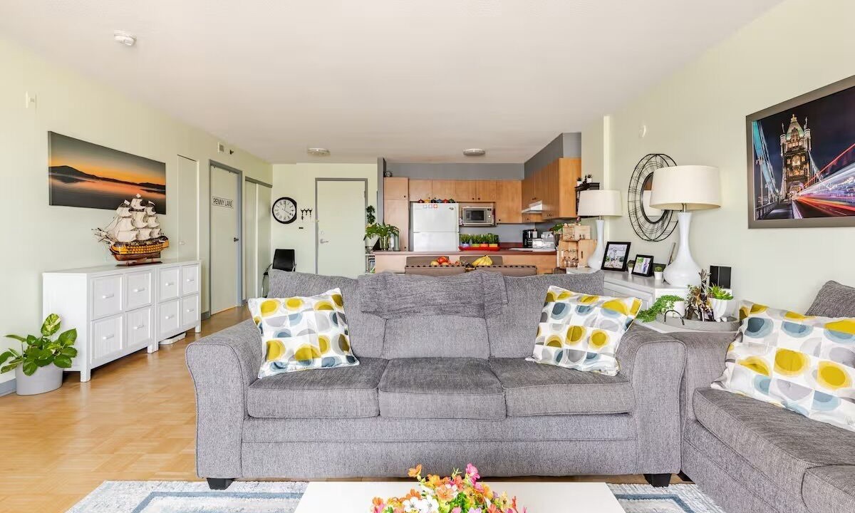 Photo of Livingroom in Kirkland