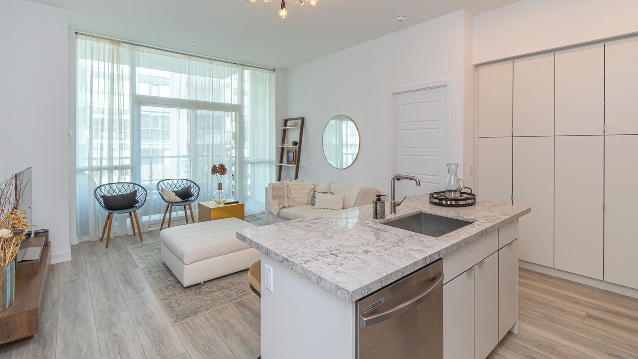 Photo of Livingroom in Big Bay Point