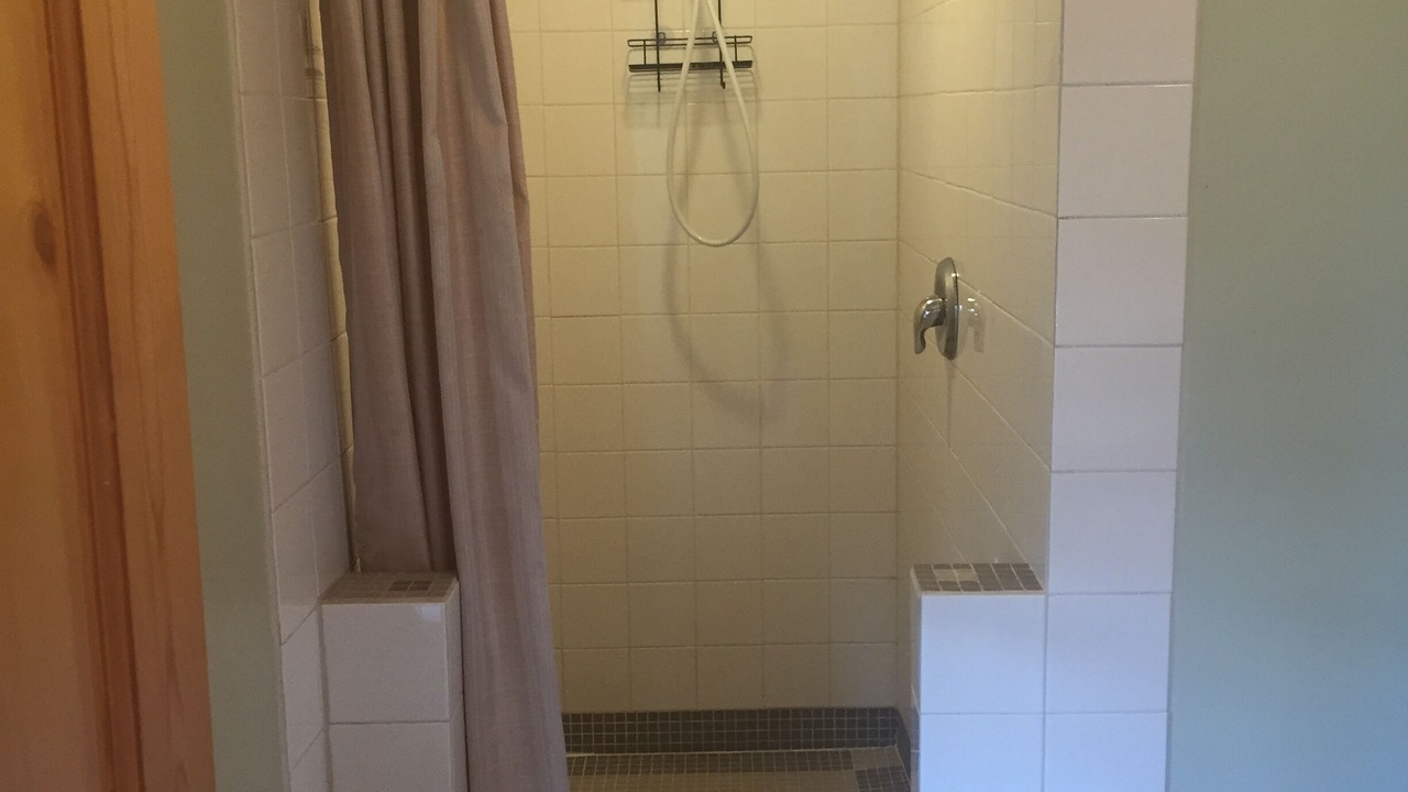 Photo of Bathroom in Sylvan Lake