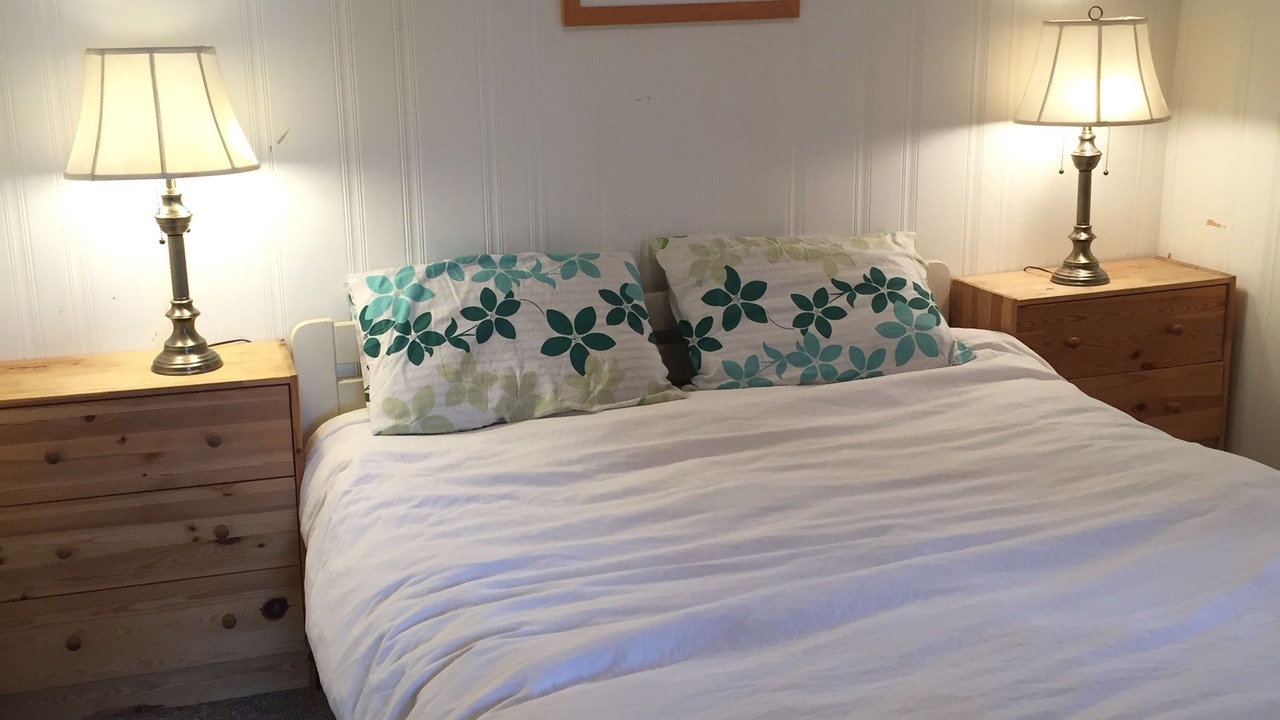 Photo of Bedroom in Sylvan Lake