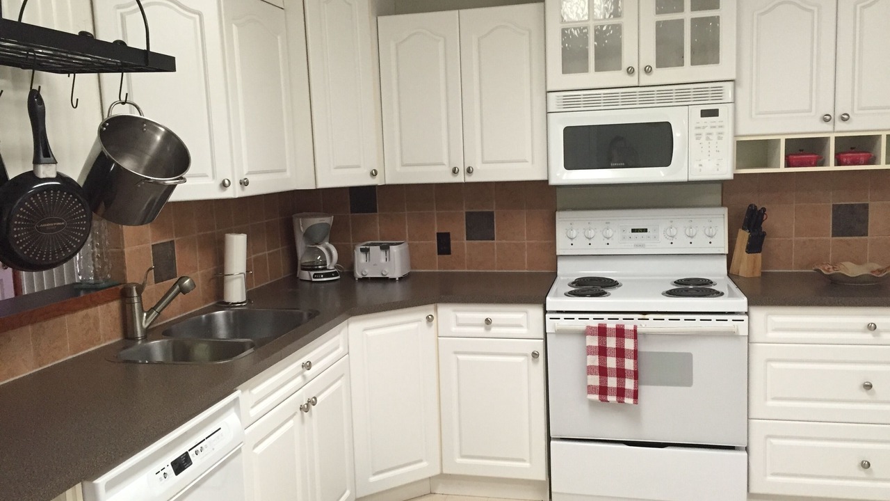 Photo of Kitchen in Sylvan Lake