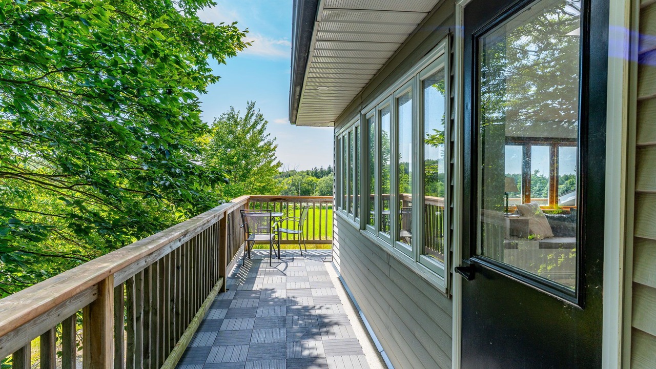 Photo of Patio Balcony in Chatsworth