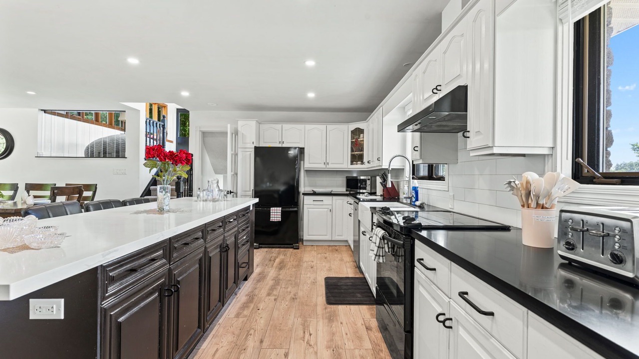 Photo of Kitchen in Chatsworth