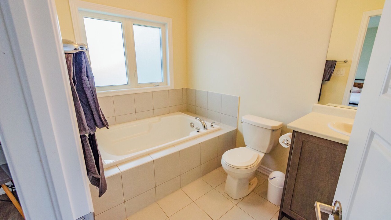 Photo of Bathroom in Thorold