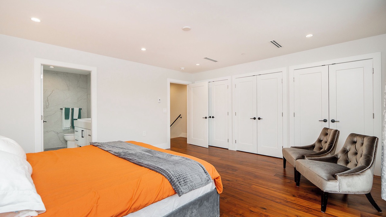 Photo of Bedroom in Arbutus Ridge