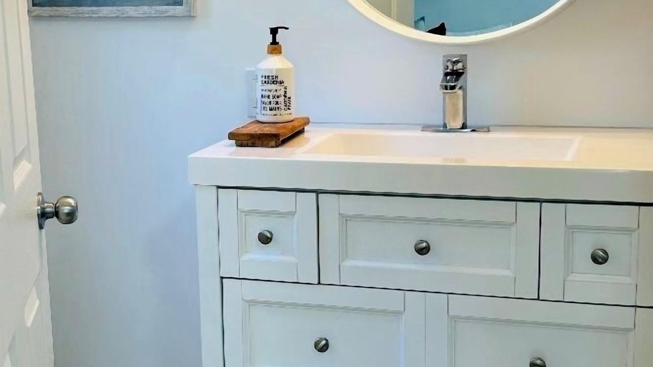 Photo of Bathroom in Pointe-du-Chene