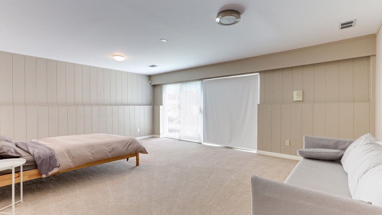 Photo of Bedroom in West Vancouver