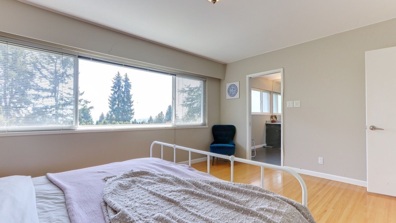 Photo of Bedroom in West Vancouver