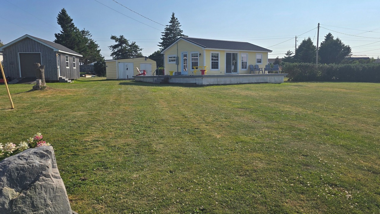 Photo of Others in Amherst Shore