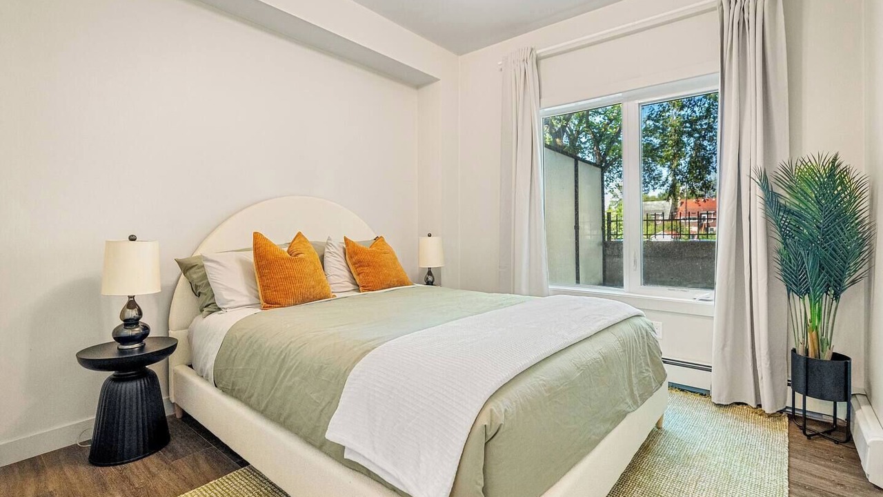 Photo of Bedroom in Whyte ave