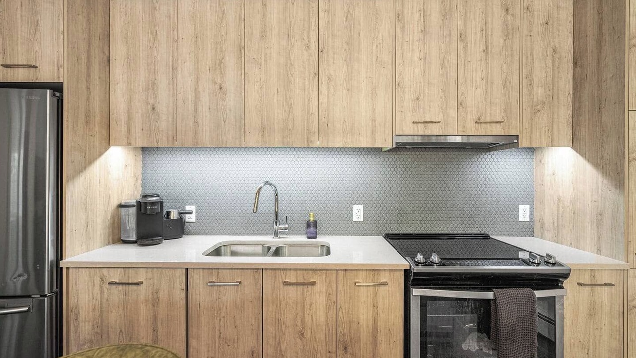Photo of Kitchen in Whyte ave
