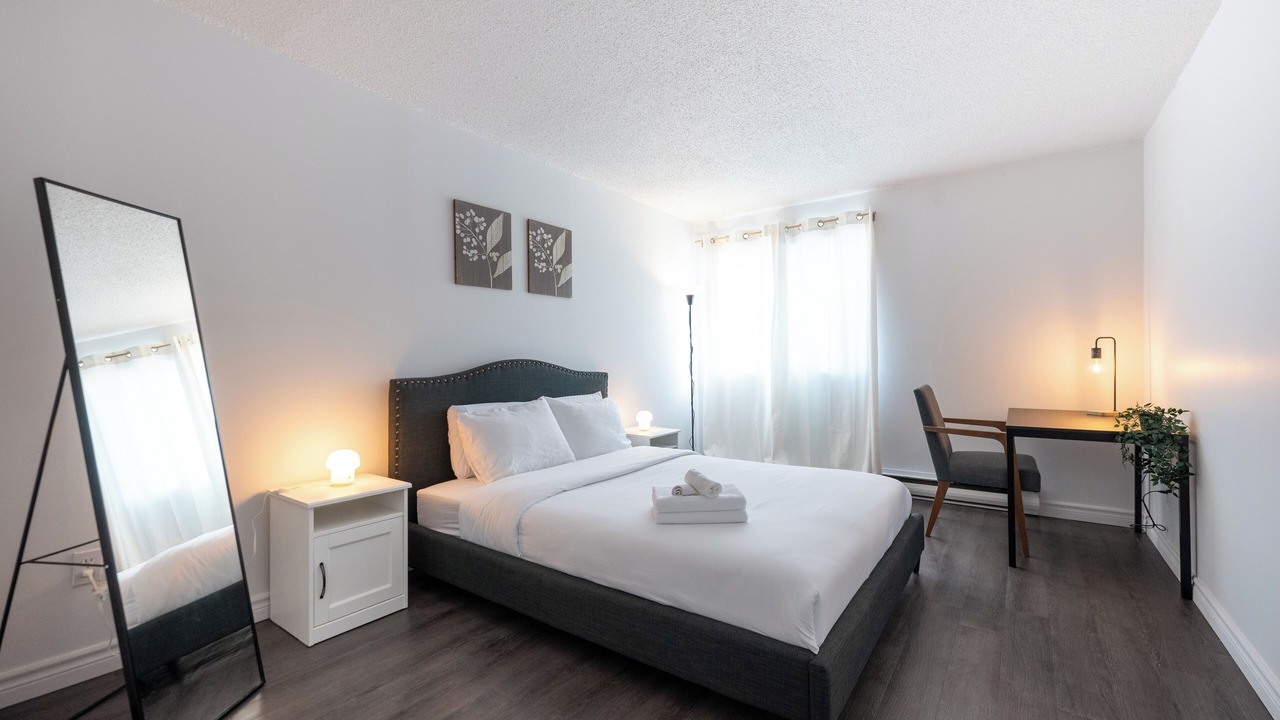 Photo of Bedroom in Latin Quarter