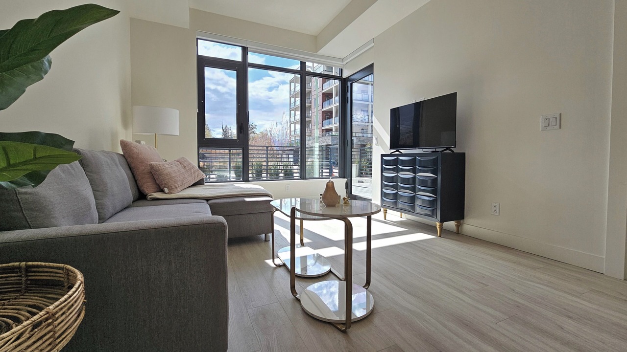 Photo of Livingroom in South Pandosy