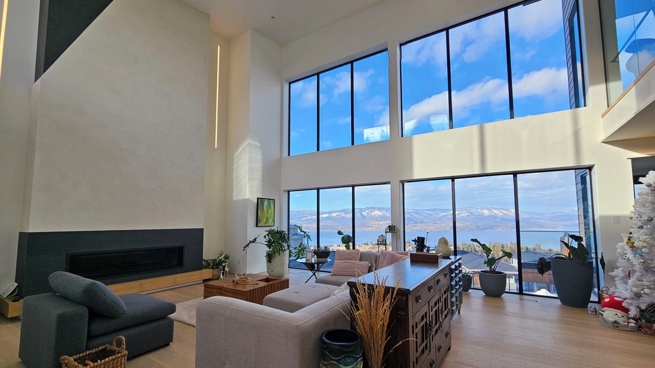 Photo of Livingroom in Southwest Mission