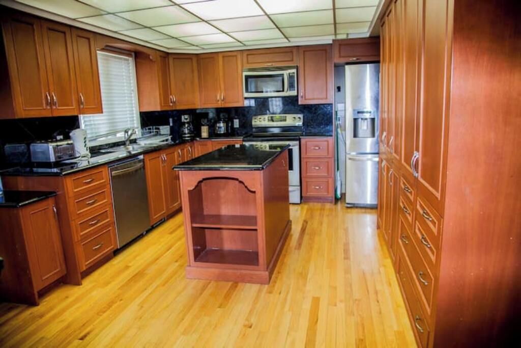 Photo of Kitchen in Aylmer