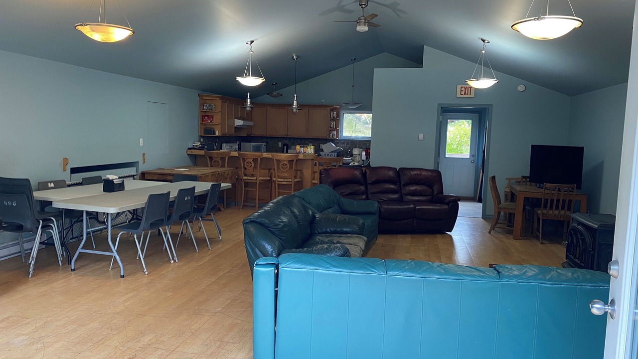 Photo of Livingroom in Keats Island