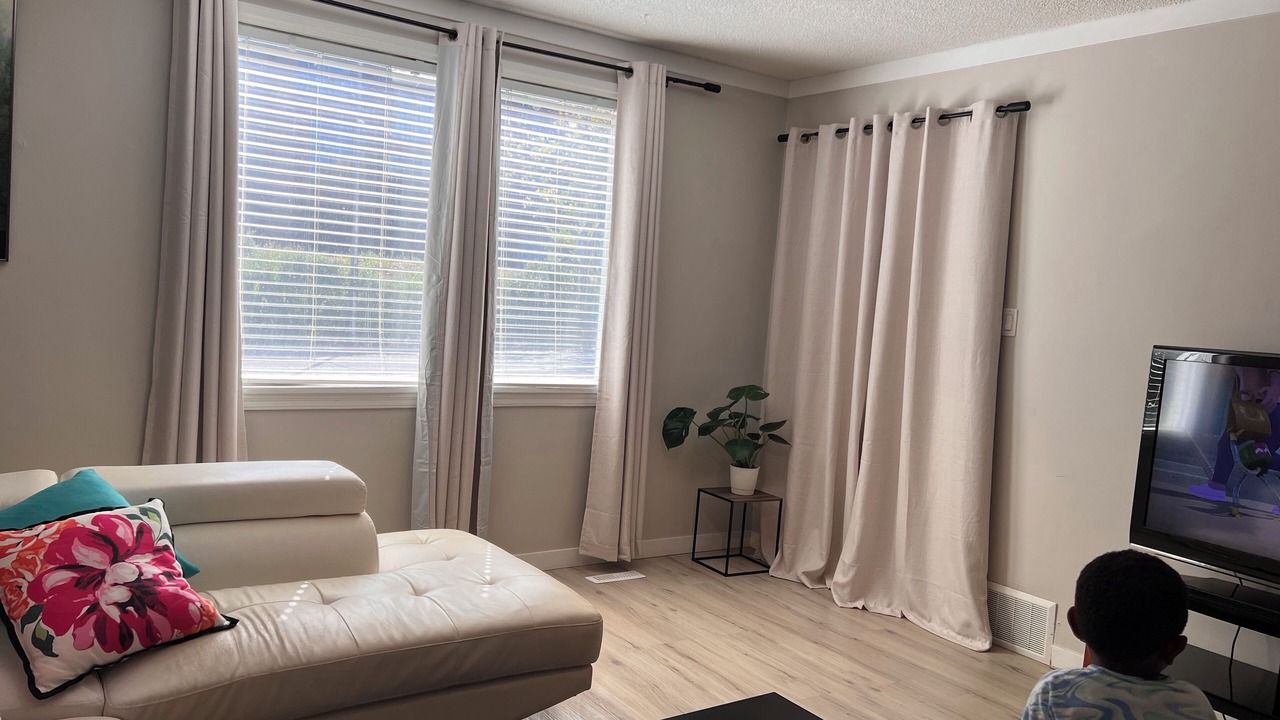 Photo of Livingroom in Medicine Hat