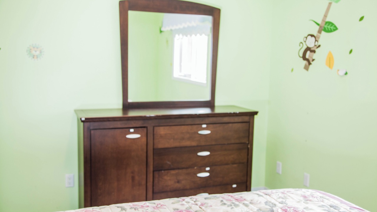 Photo of Bedroom in Aylmer