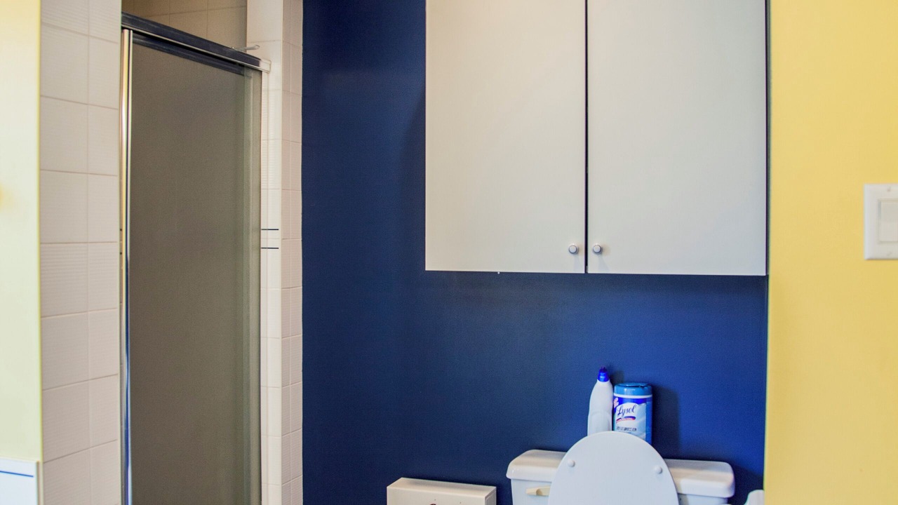 Photo of Bathroom in Aylmer