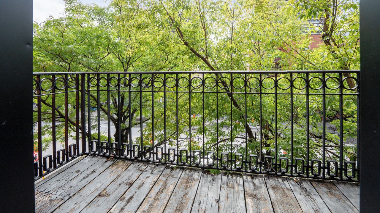 Photo of Outdoor in Mile End