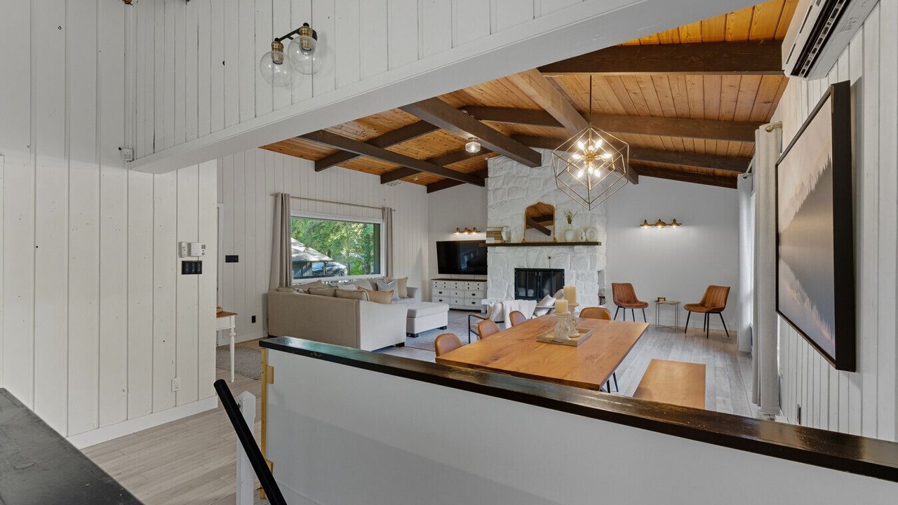 Photo of Livingroom in Mont-Tremblant