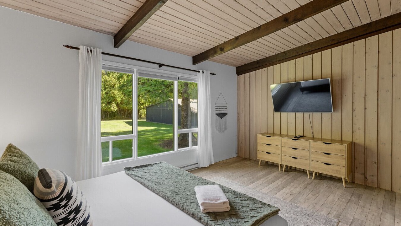 Photo of Bedroom in Mont-Tremblant