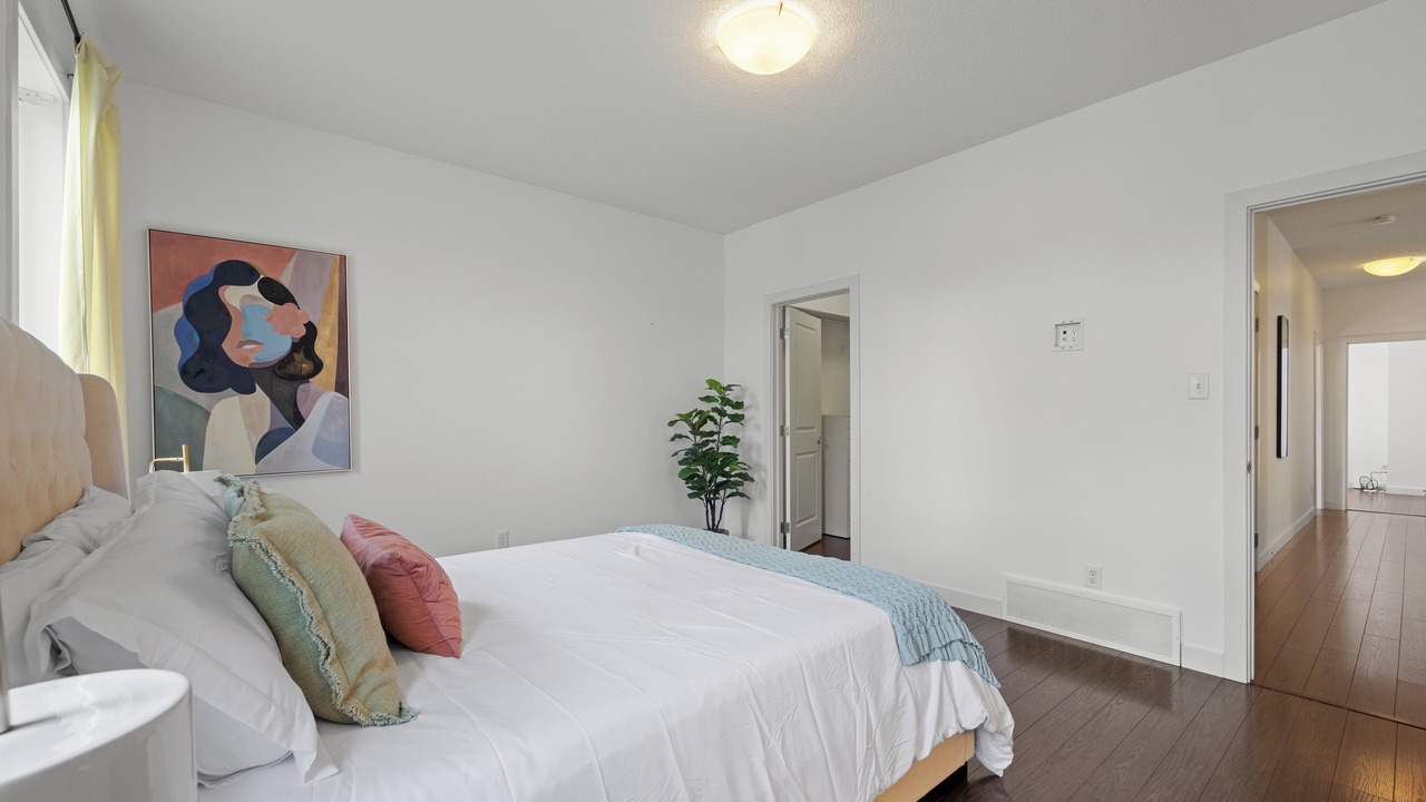 Photo of Bedroom in Jasper Place