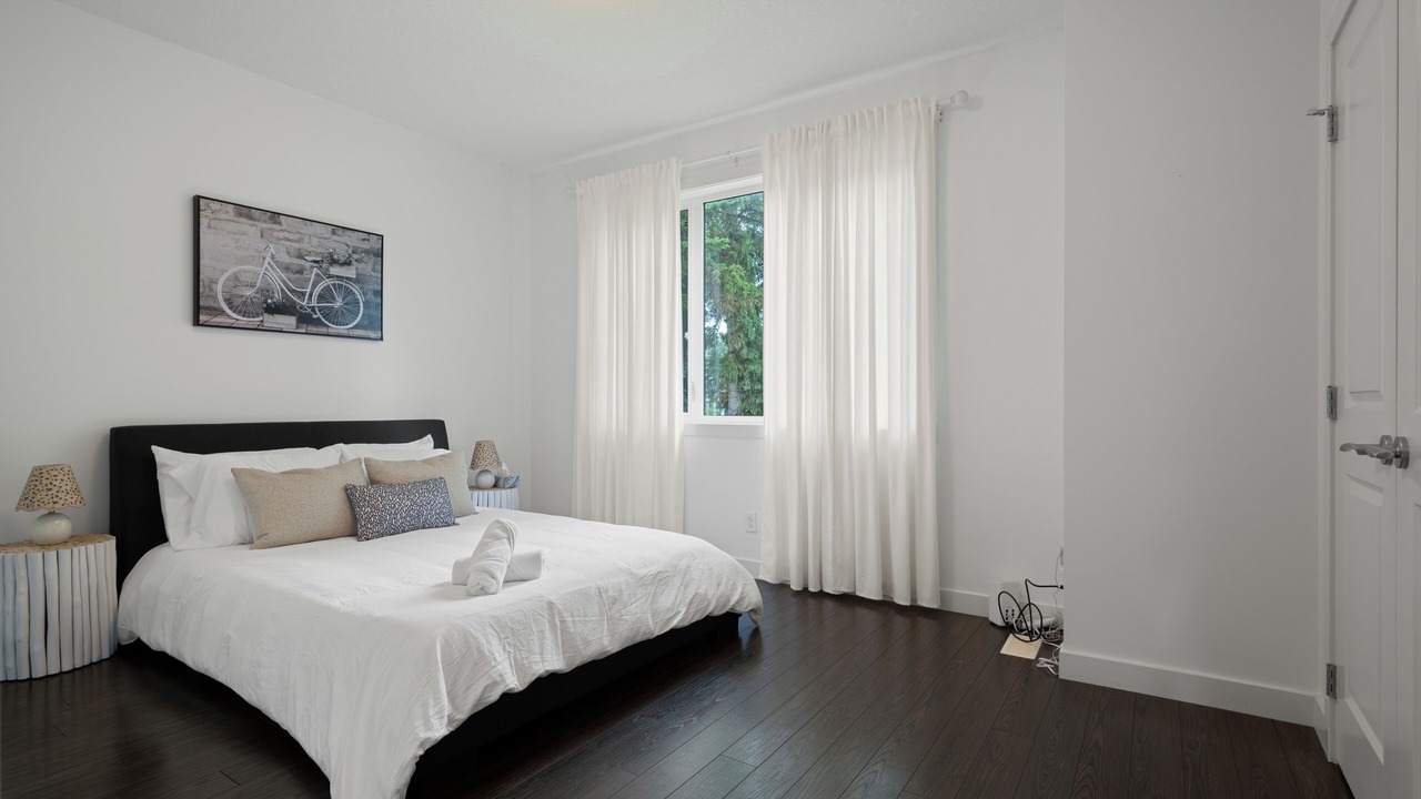 Photo of Bedroom in Jasper Place