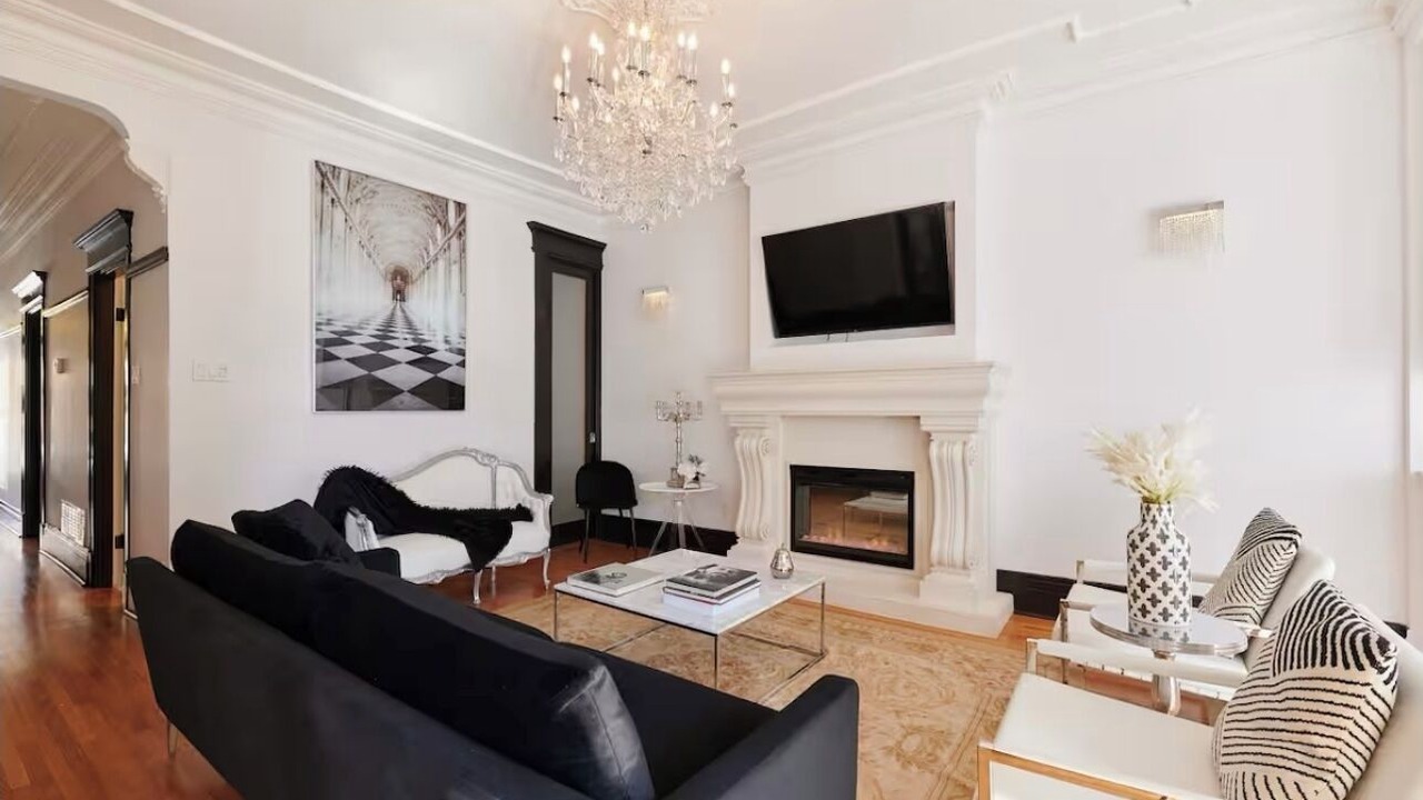Photo of Livingroom in Little Italy