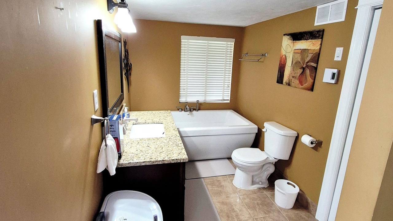 Photo of Bathroom in Cap-Pele