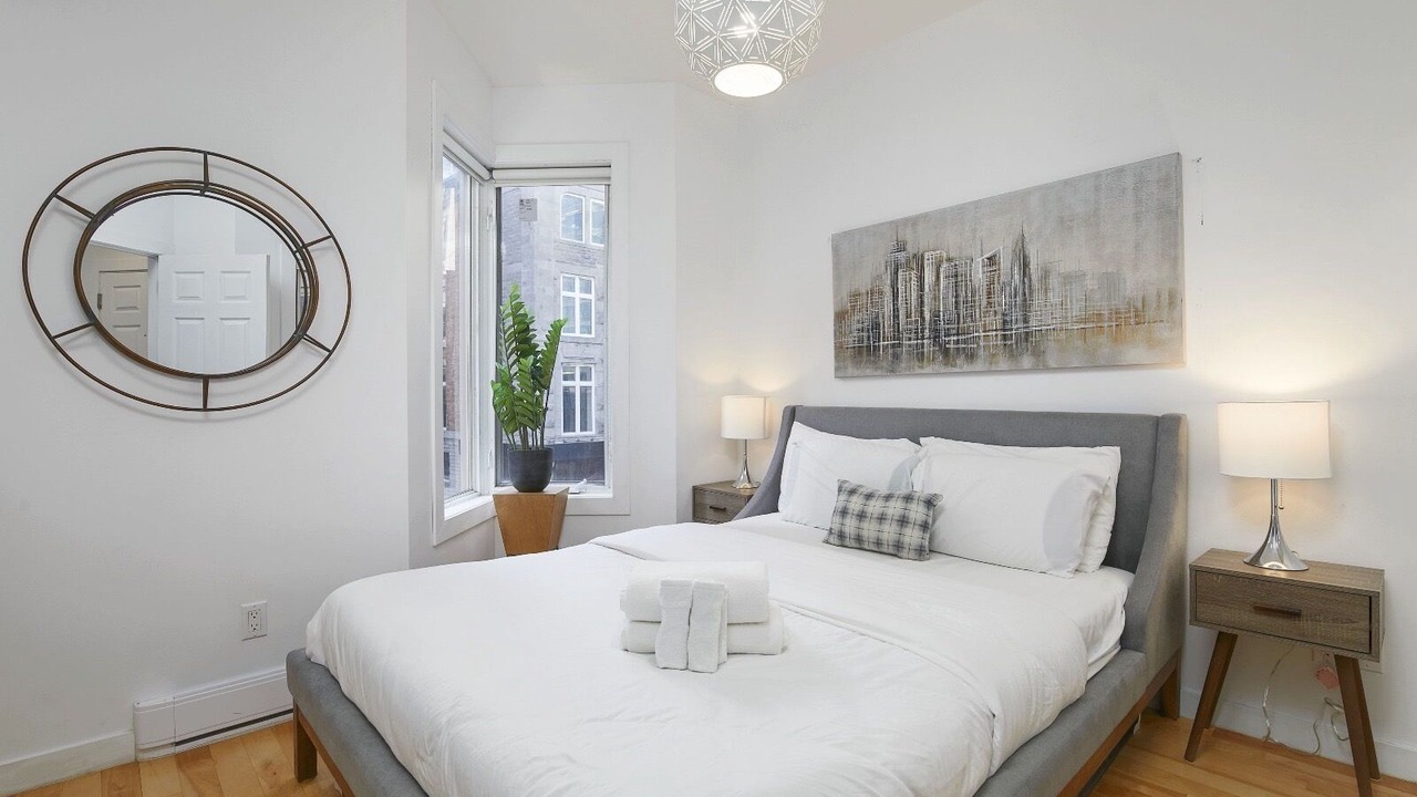 Photo of Bedroom in Quartier des Spectacles