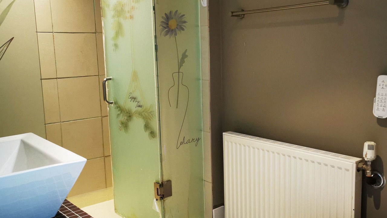 Photo of Bathroom in Yonge-Eglinton