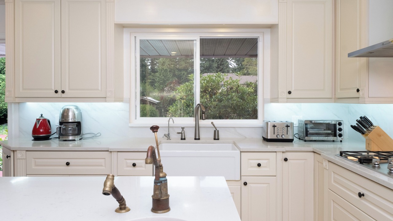 Photo of Kitchen in Surrey