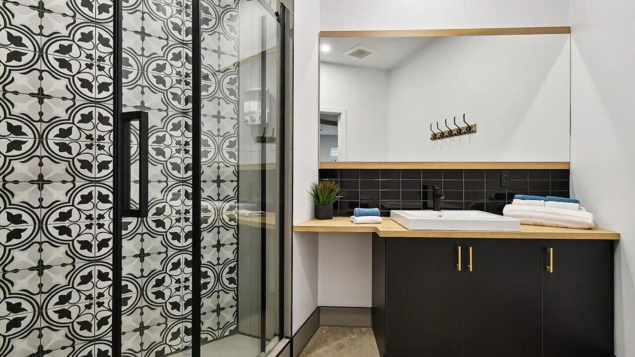 Photo of Bathroom in Chertsey