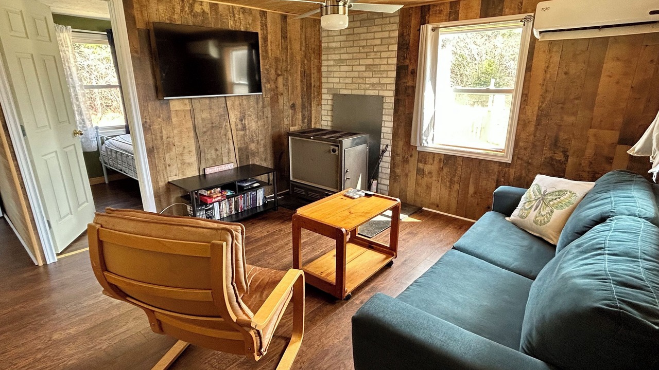 Photo of Livingroom in Five Islands