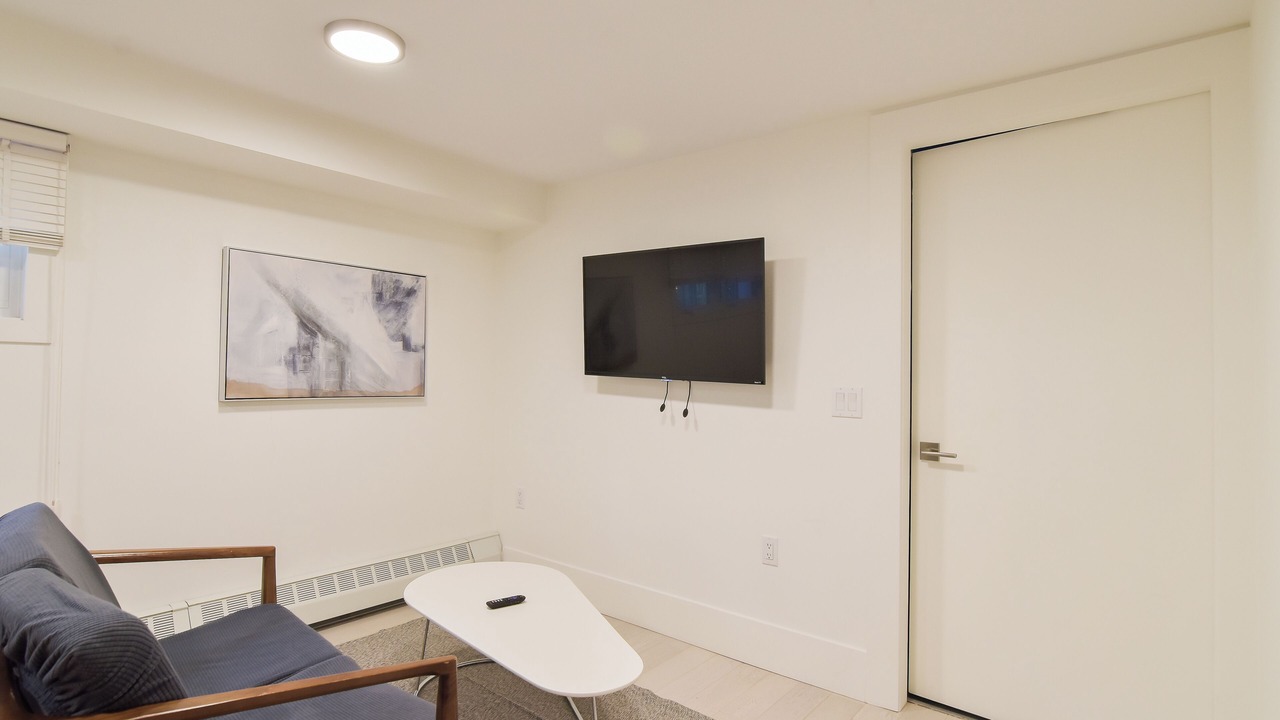 Photo of Livingroom in Downtown Vancouver