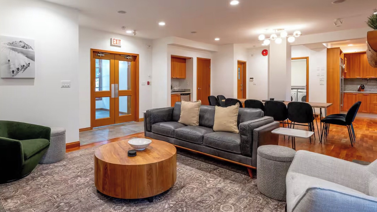 Photo of Livingroom in Blueberry Hill