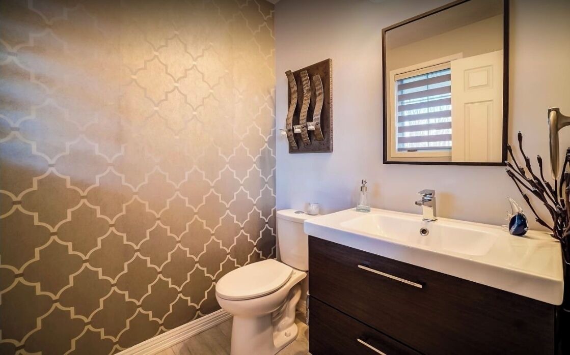 Photo of Bathroom in Les Collines-de-l'Outaouais Regional County Municipality