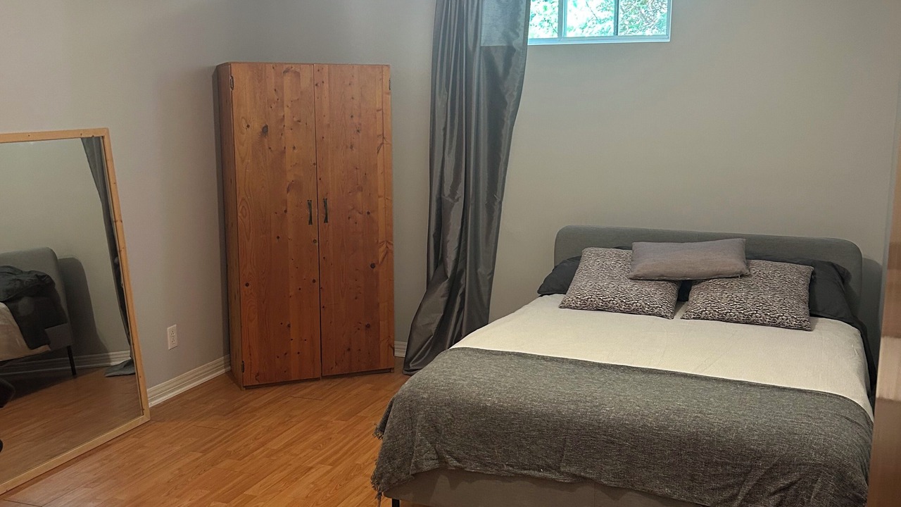 Photo of Bedroom in Les Collines-de-l'Outaouais Regional County Municipality