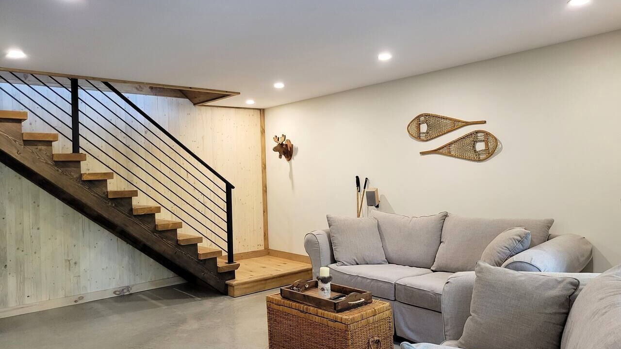 Photo of Livingroom in St-Adolphe-d'Howard