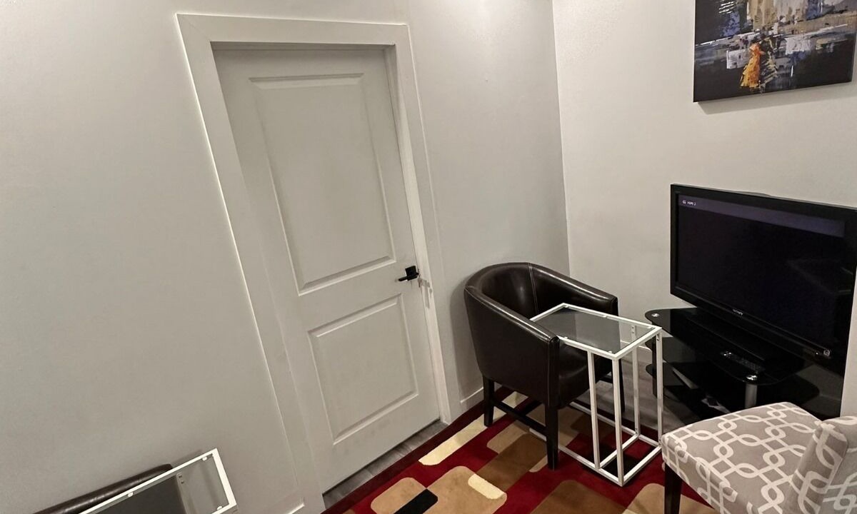 Photo of Livingroom in Northwest Calgary
