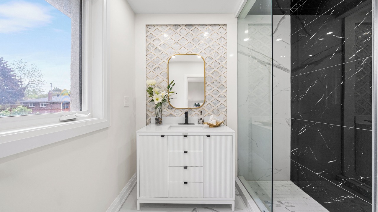 Photo of Bathroom in Newtonbrook