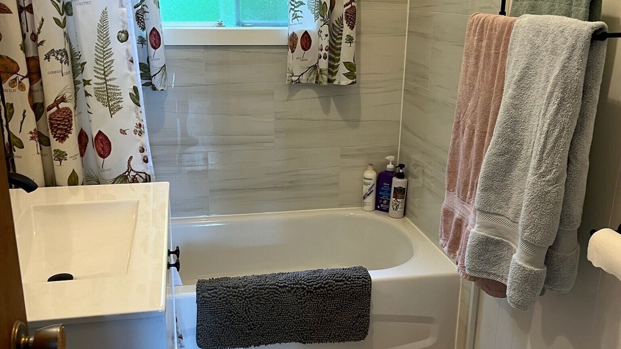 Photo of Bathroom in Delta