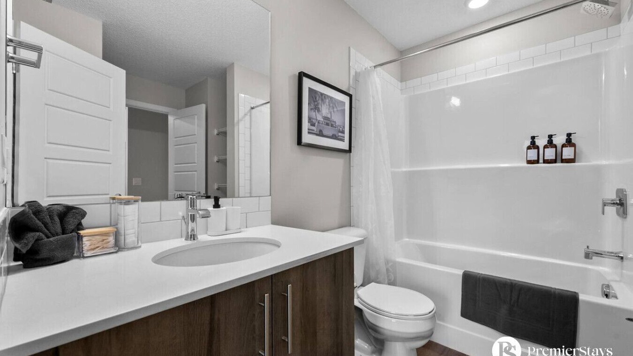 Photo of Bathroom in Inglewood