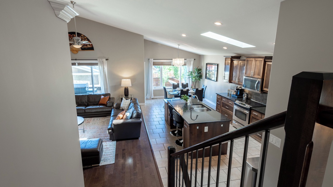 Photo of Livingroom in South Lethbridge